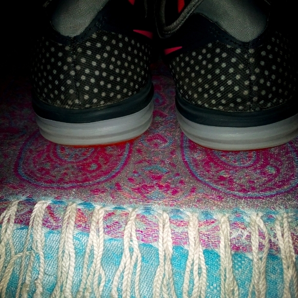 NIKE DF TR3 Women's Athletic Sneakers Size 10 - Picture 9 of 11